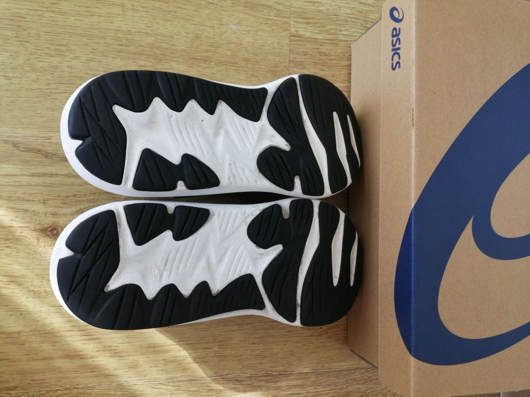 Sapatilhas Asics de criança 35
