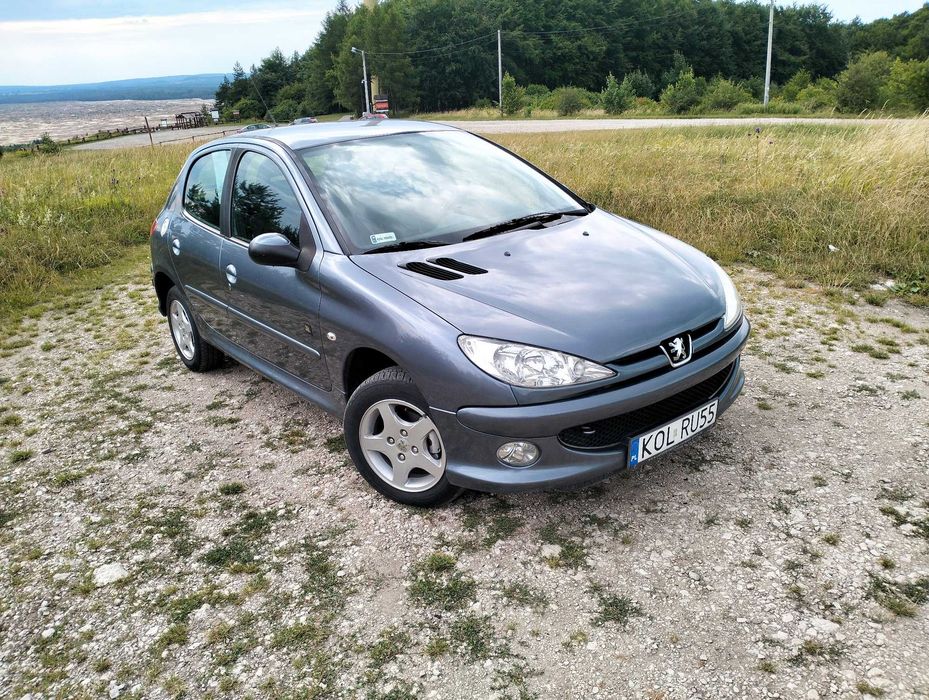 Peugeot 206 1.4 LPG 07r. Super stan! Mały przebieg!