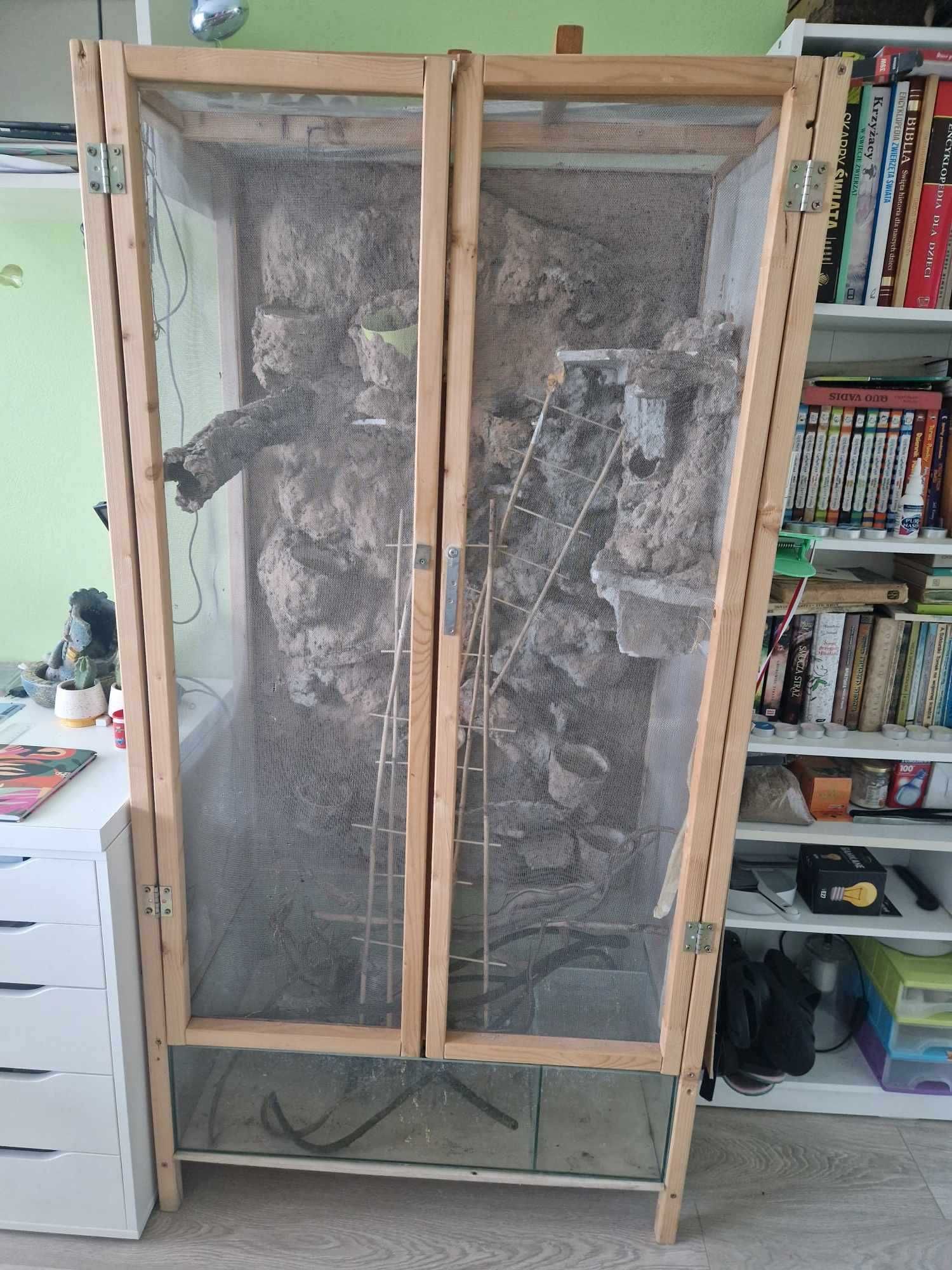 Duże terrarium dla kameleona i nie tylko, siatka