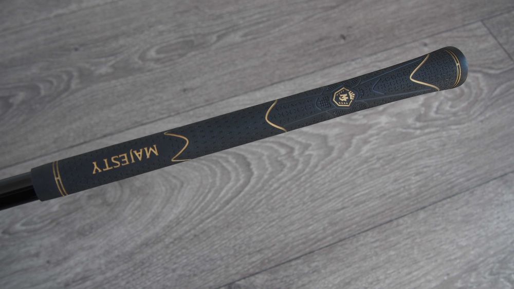 Kije do golfa MAJESTY ROYALE BLACK LV FW 7  Marka Super Premium