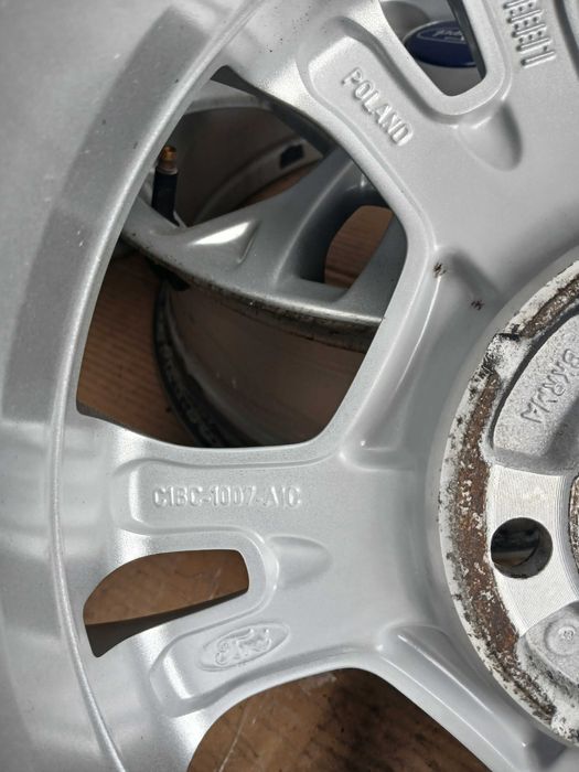 Felgi aluminiowe Ford 6j15 4x108 et 47,5 oryg TPMS Fiesta