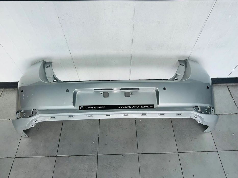 Para Choques Trás Toyota Auris - 2015 / 2024 - PCH1697