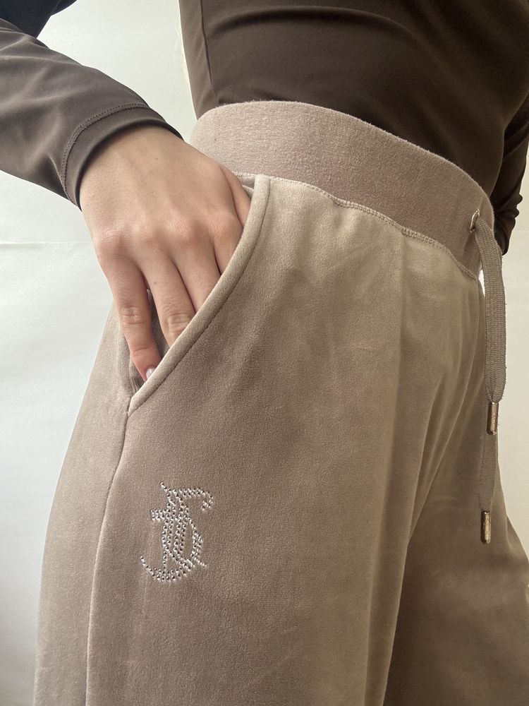 Штани Jiucy Couture з надписом зі стразами Велюрові Джусі Оригінал
