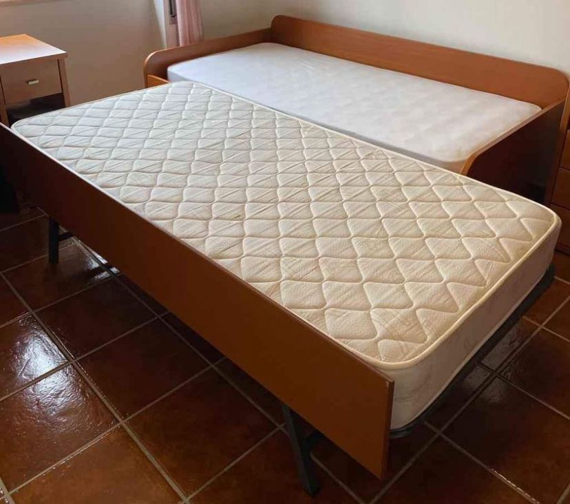 Cama de solteiro dupla