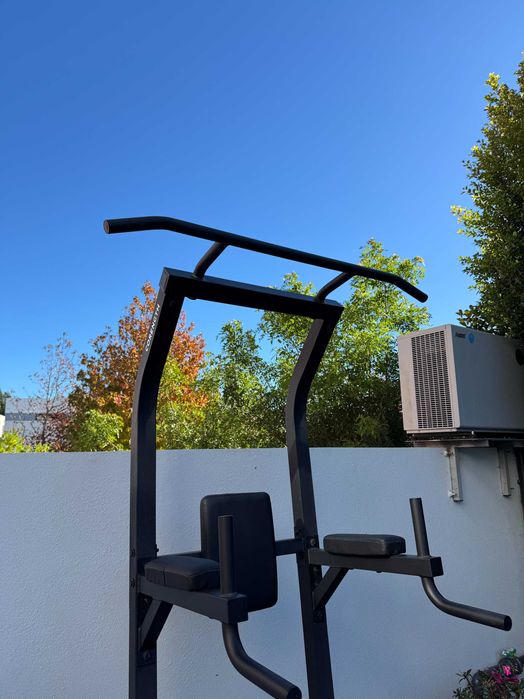 Estação de treino (training station), peso máximo 150 kg