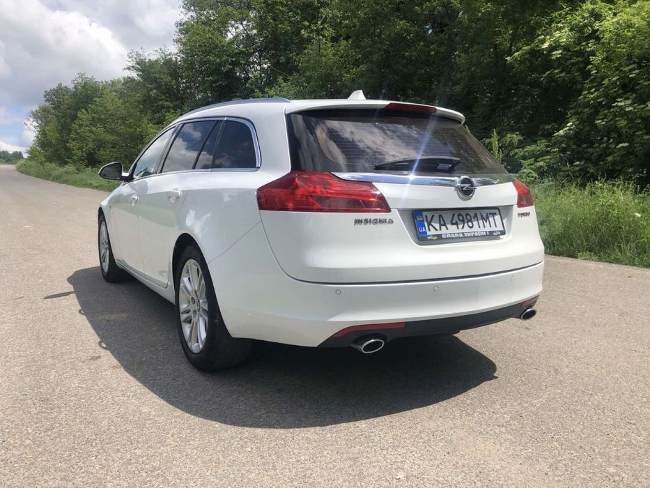 Opel Insignia 2.0  • Надійна, доглянута, без вкладень!