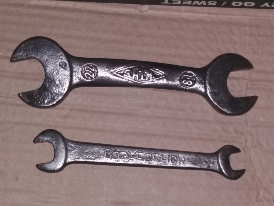 продам старинные ключи