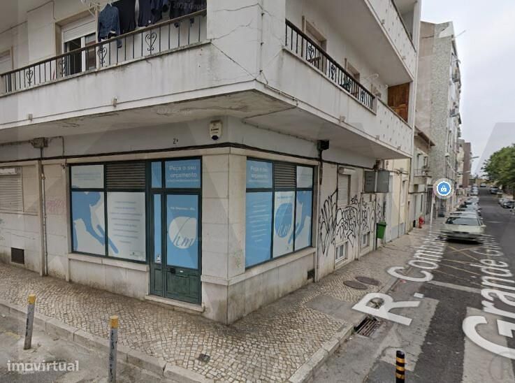 Loja c/ 58m2 para arrendamento - Moscavide
