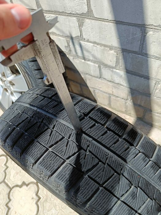 Резина 205/60 R16 Bridgestone Blizzak Revo GZ зима+ диски лит Lancer X