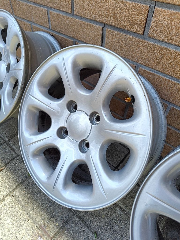 Felgi Aluminiowe 14 Cali 4x108 6Jx14 ET 16 - Citroen Saxo VTS - SL931