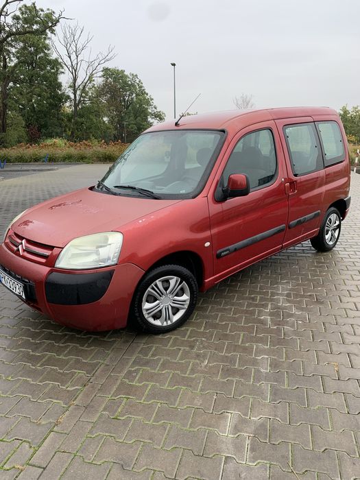 Citroen berlingo 1.4 benzyna 2004 r 5 osob