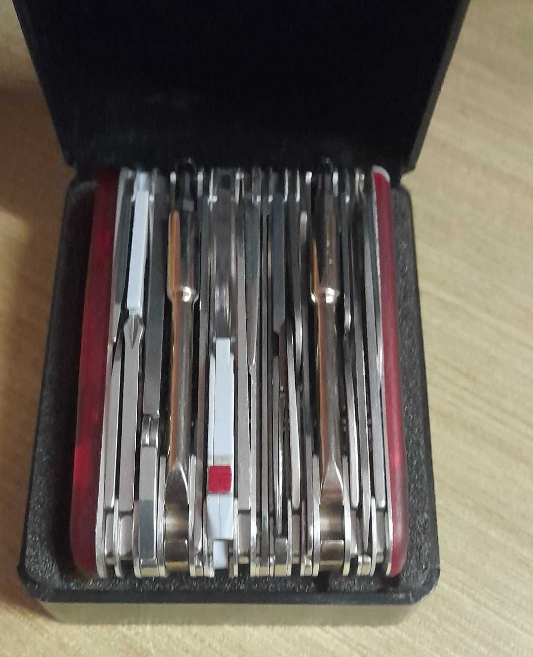 Victorinox Swiss Champ 1.6795 XAVT SWISSCHAMP XXL мультитул