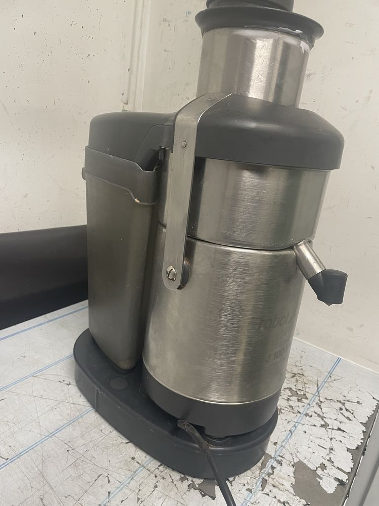 Robot coupe j100 sokowirówka