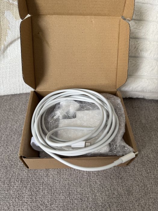 Ładowarka USB-C 100W do laptopów / MacBook – nowa