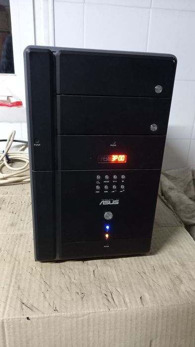 Caixa de PC da Asus