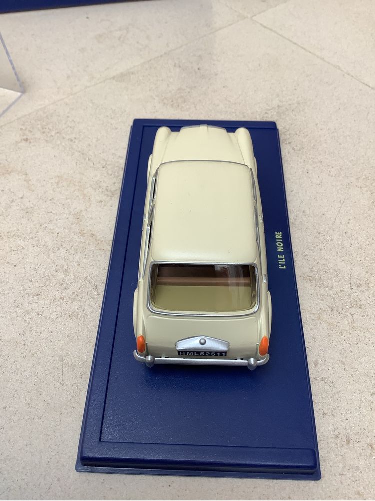 Carro do Tintin em muito bom estado