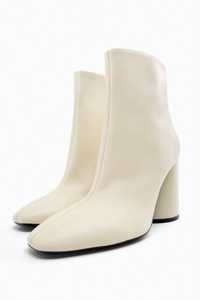 Нові шкіряні чоботи ( черевики, ботинки ) Zara 36 р