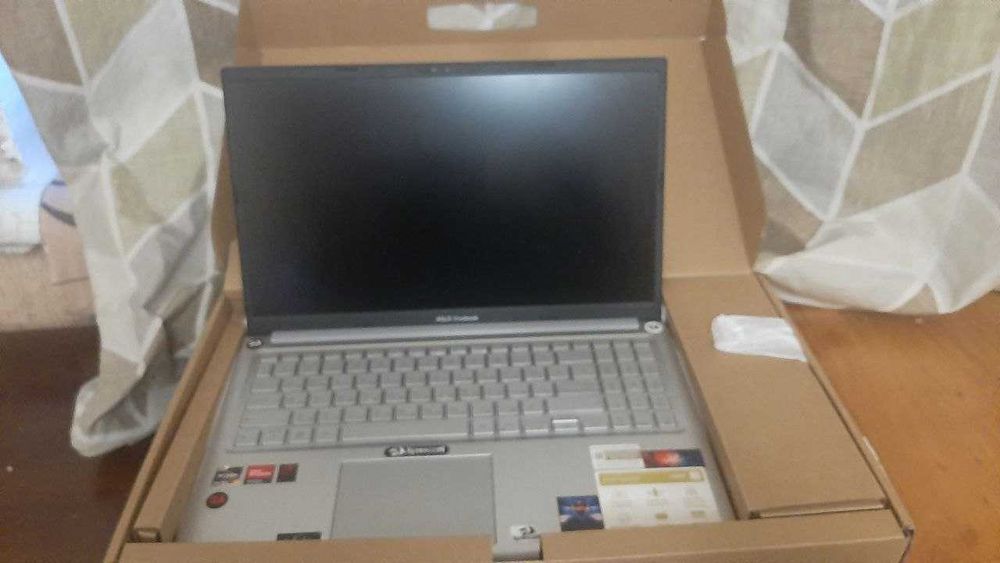 !ТОРГ! продам ноутбук asus vivobook 16 на запчастини!