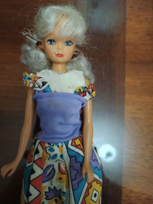 Продам куклу Барби