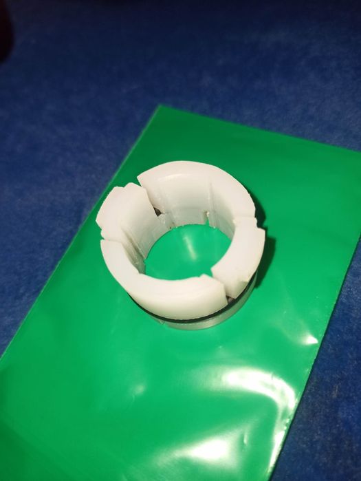 Втулка рулевой рейки Ниссан Лиф