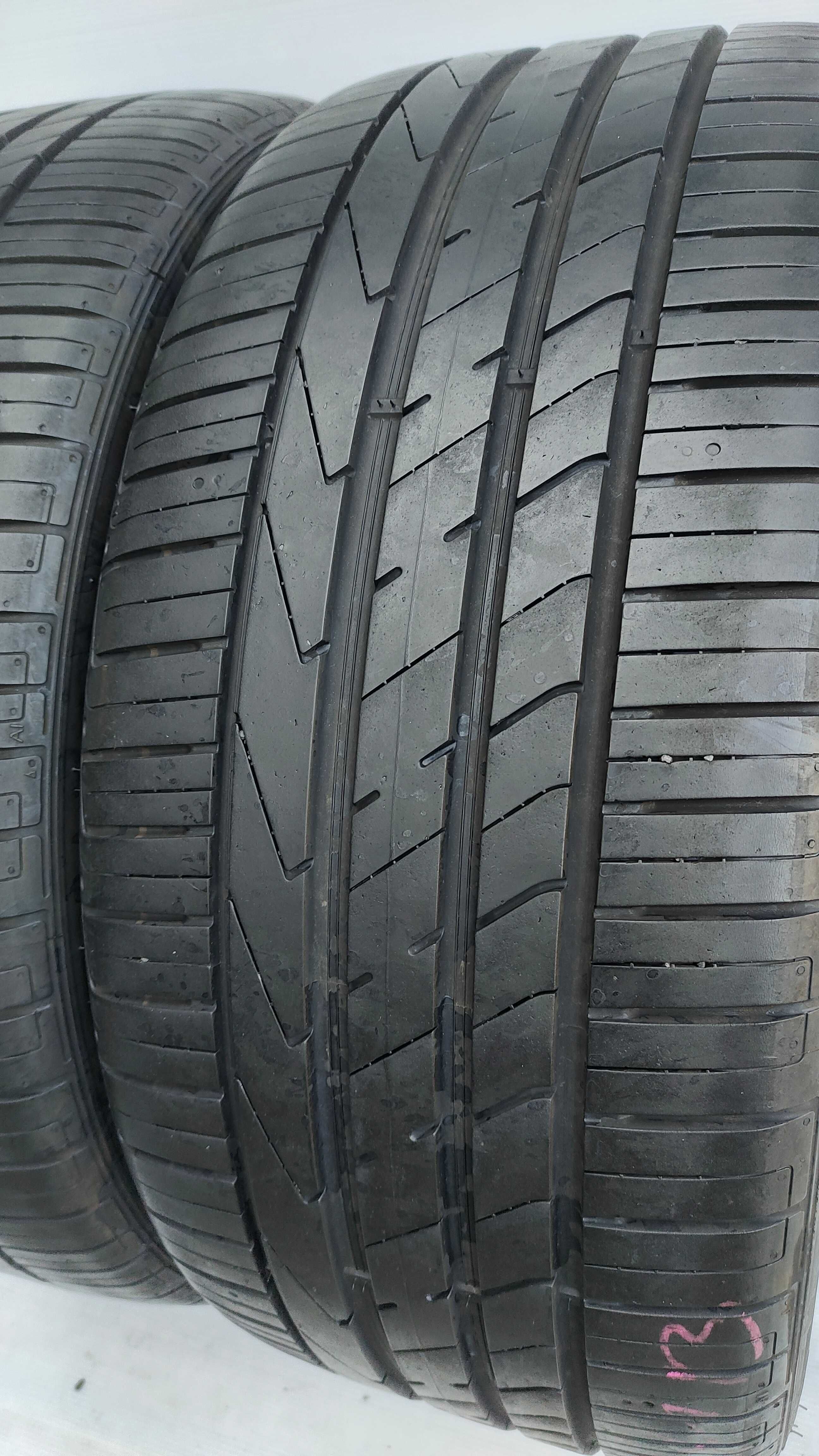 Opony Letnie 255/40/20 Hankook 2szt 7,3mm 2020r MB