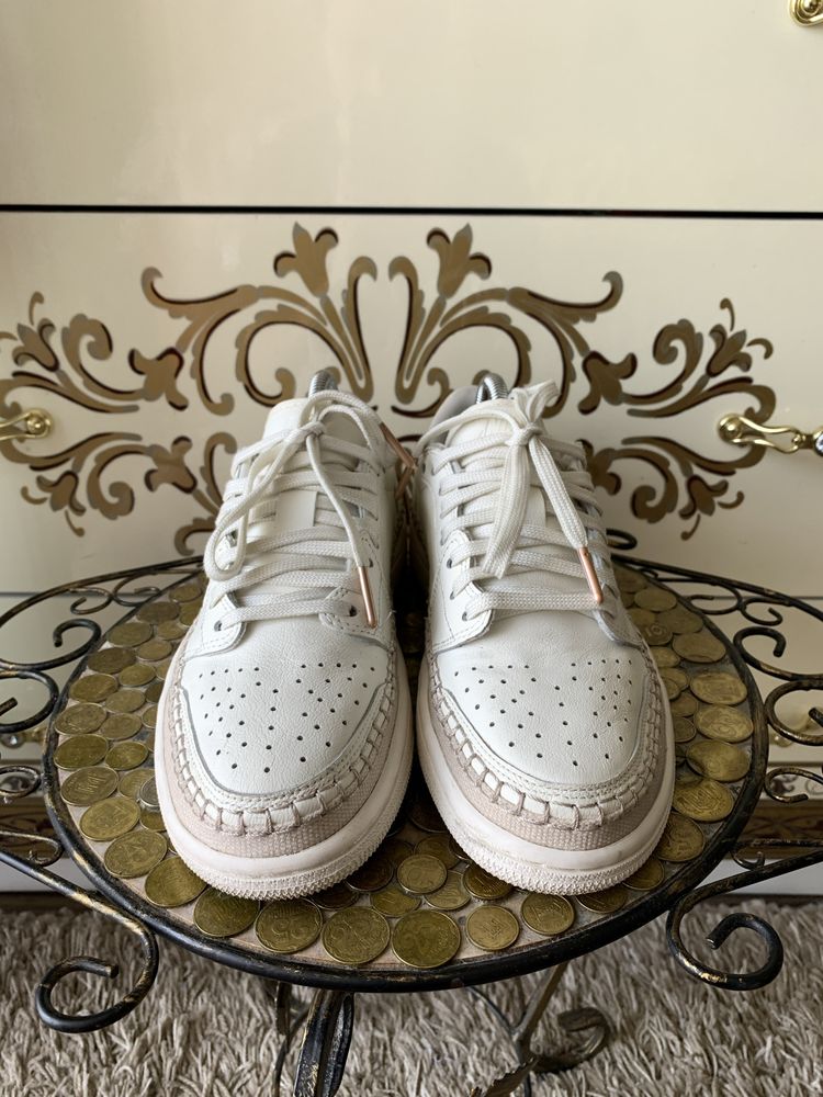 Кремовые кожаные кеды кроссы кроссовки nike air jordan 1 retro 38