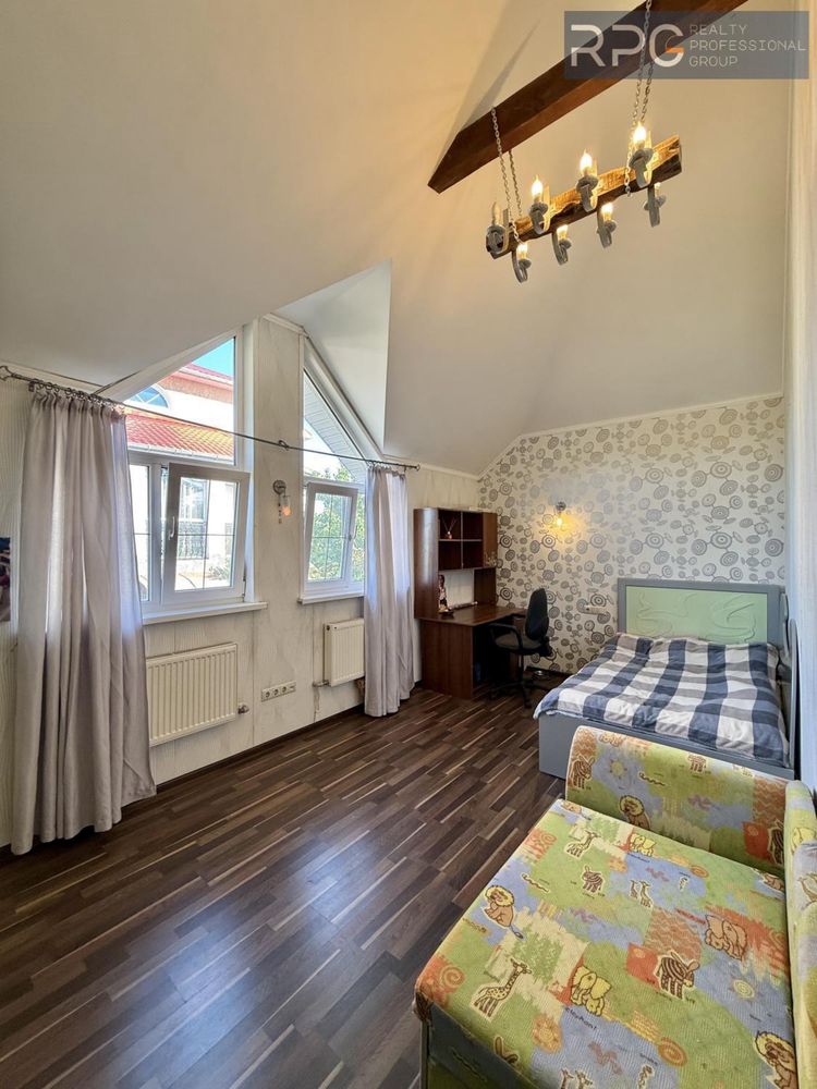 Продам будинок 240м2, КМ Щастя, вул. Помаранчева, Жуляни, Київ