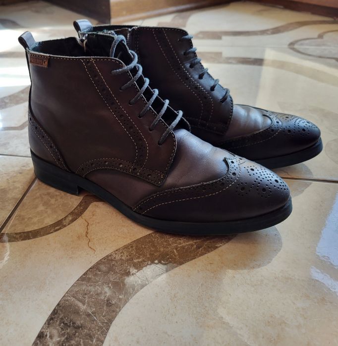 Черевики , броги Pikolinos