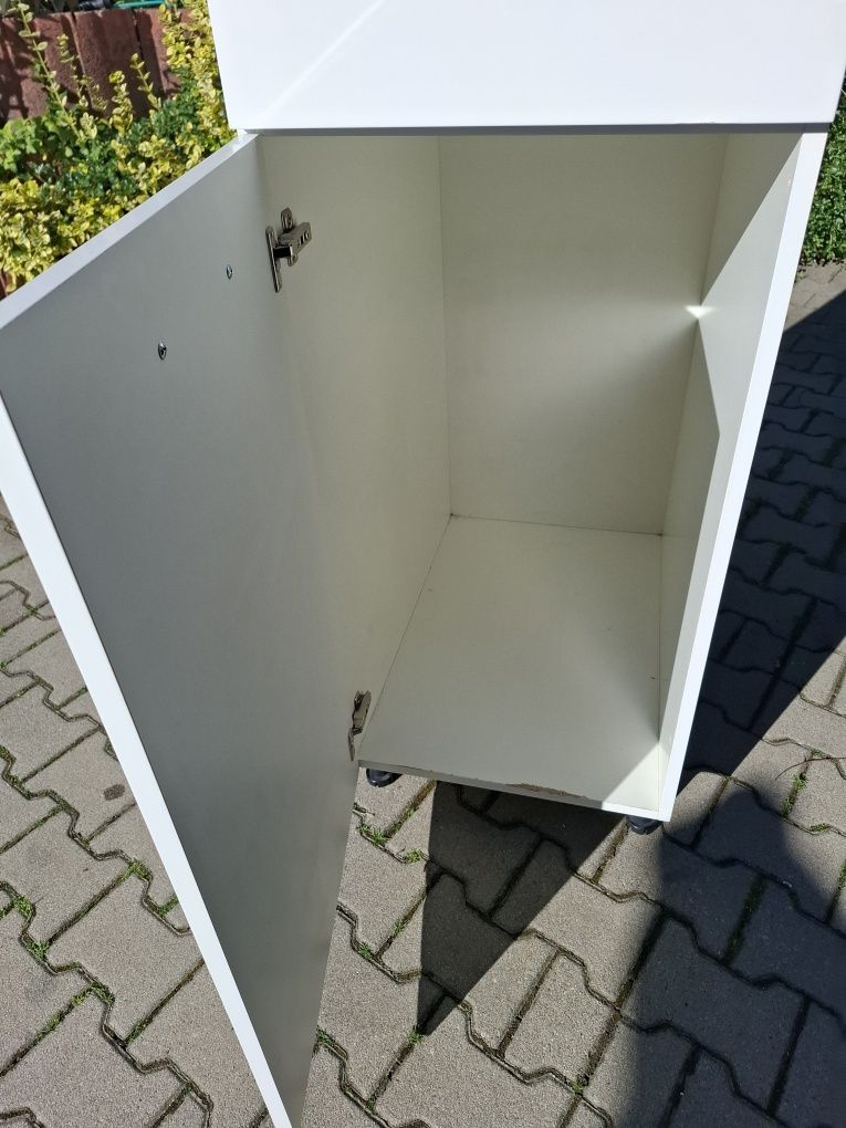 Szafka Słupek łazienkowy