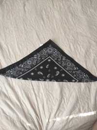 бандана хусточка платочок чорна з білим малюнком