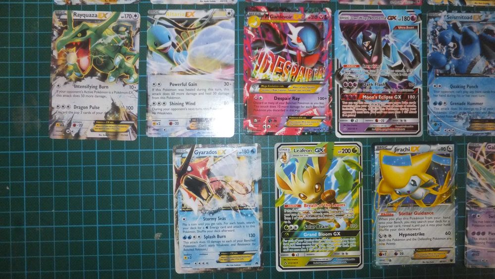 Conjunto Cartas Pokémon (não oficiais)