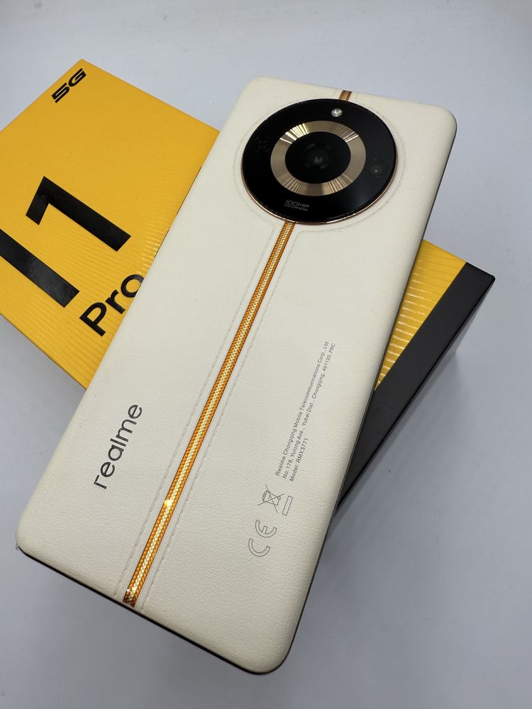 Smartfon Realme 11 Pro 5G, idealny stan