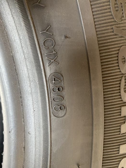 Opona pojedyncza 215/65/16 C Kumho Radial 857 , 7,9 mm