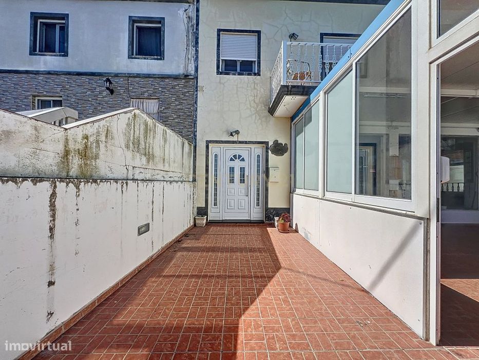 Moradia, Ribeira Quente