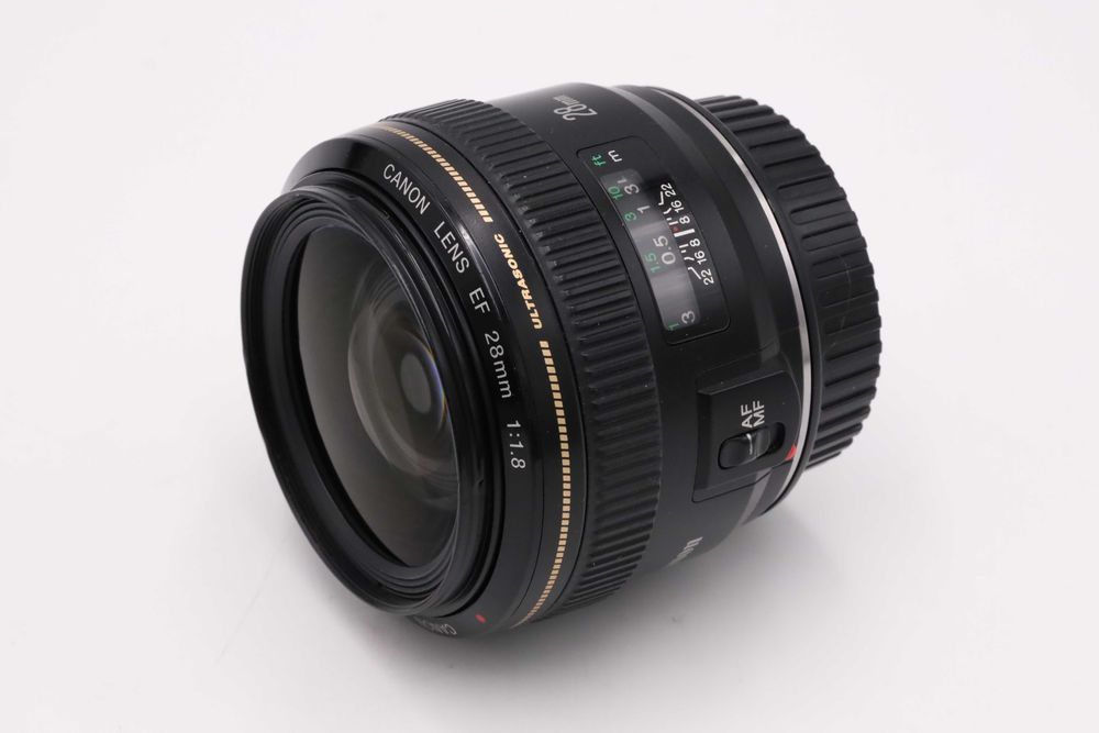 Canon EF 28 mm F 1,8 USM zadbany obiektyw jak 35