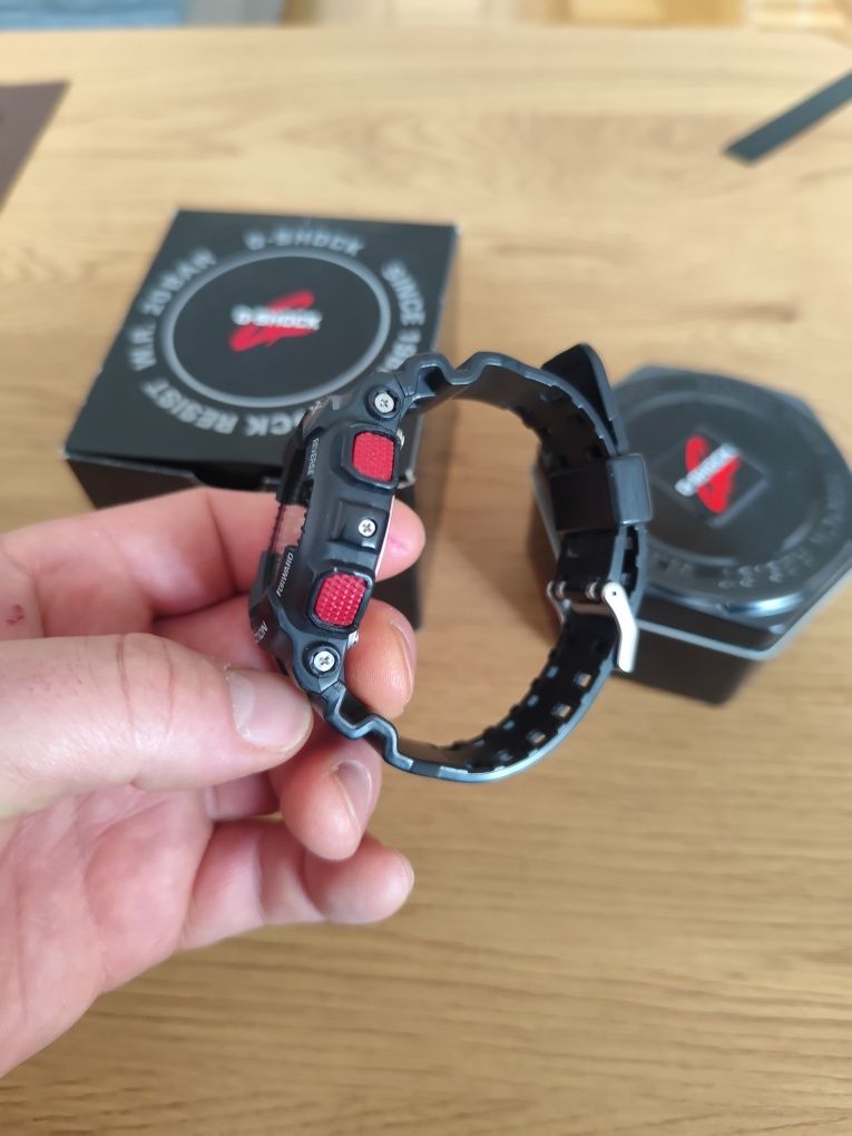 Zegarek Casio G-Shock GA-100