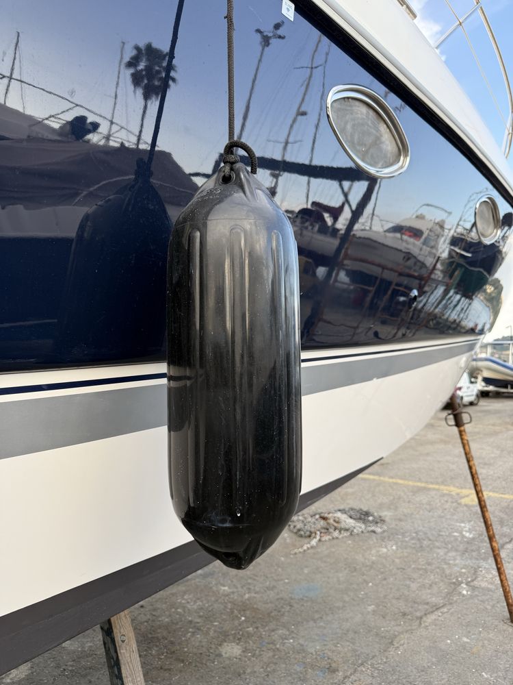 Defensa NF5 Polyform - Preta
