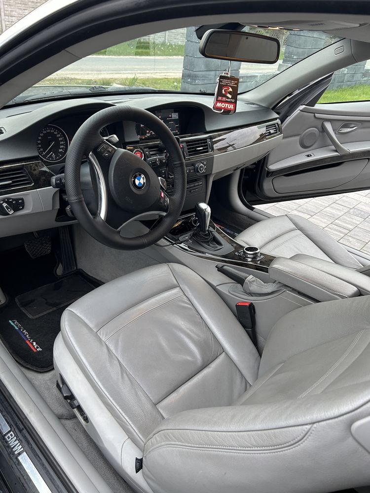 Bmw e92 330d 245km Navi CIC Automat łopatki