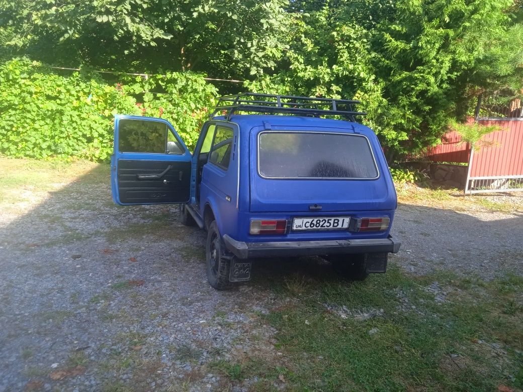 Продам Ниву 2121