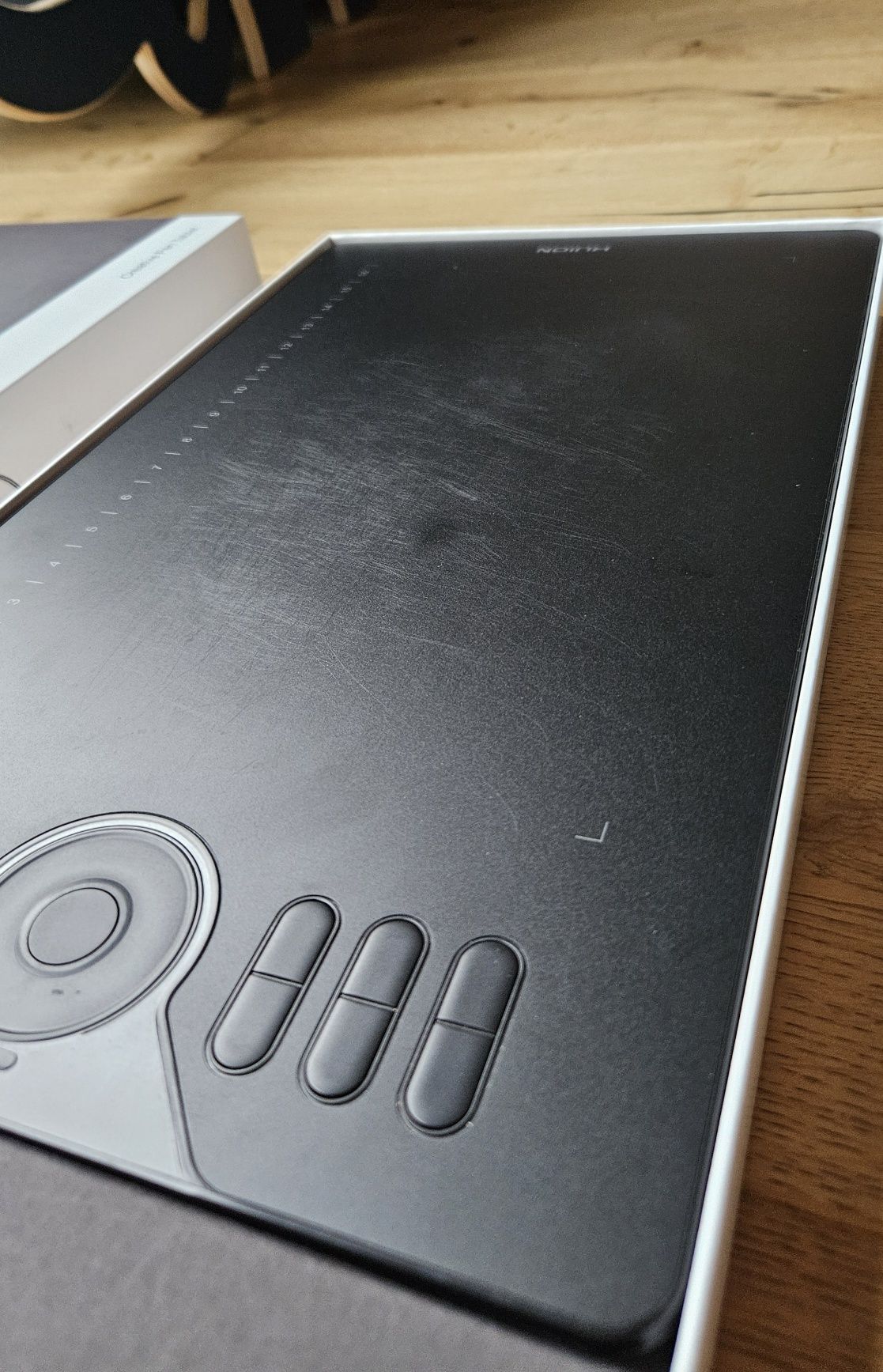 Tablet graficzny huion HS610