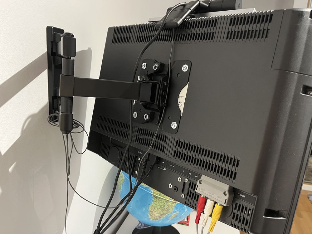 Monitor/TV Luxor 19”