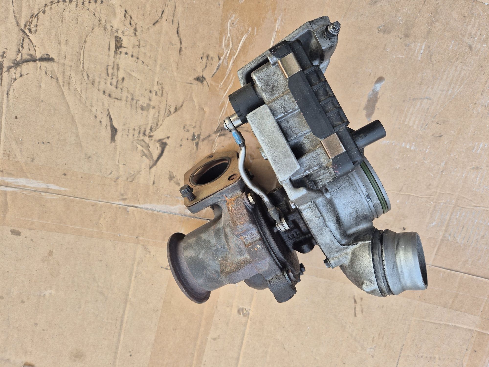 Turbosprezarka Turbina Bmw E87 E90 116d 118d N47 143km