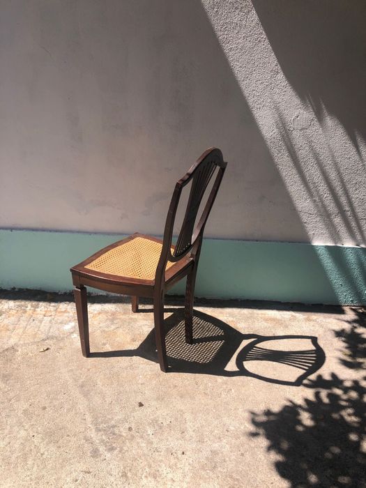 Cadeiras de  cerejeira e palhinha