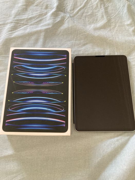 Ipad Pro 11 4 geração como novo com garantia e caixas