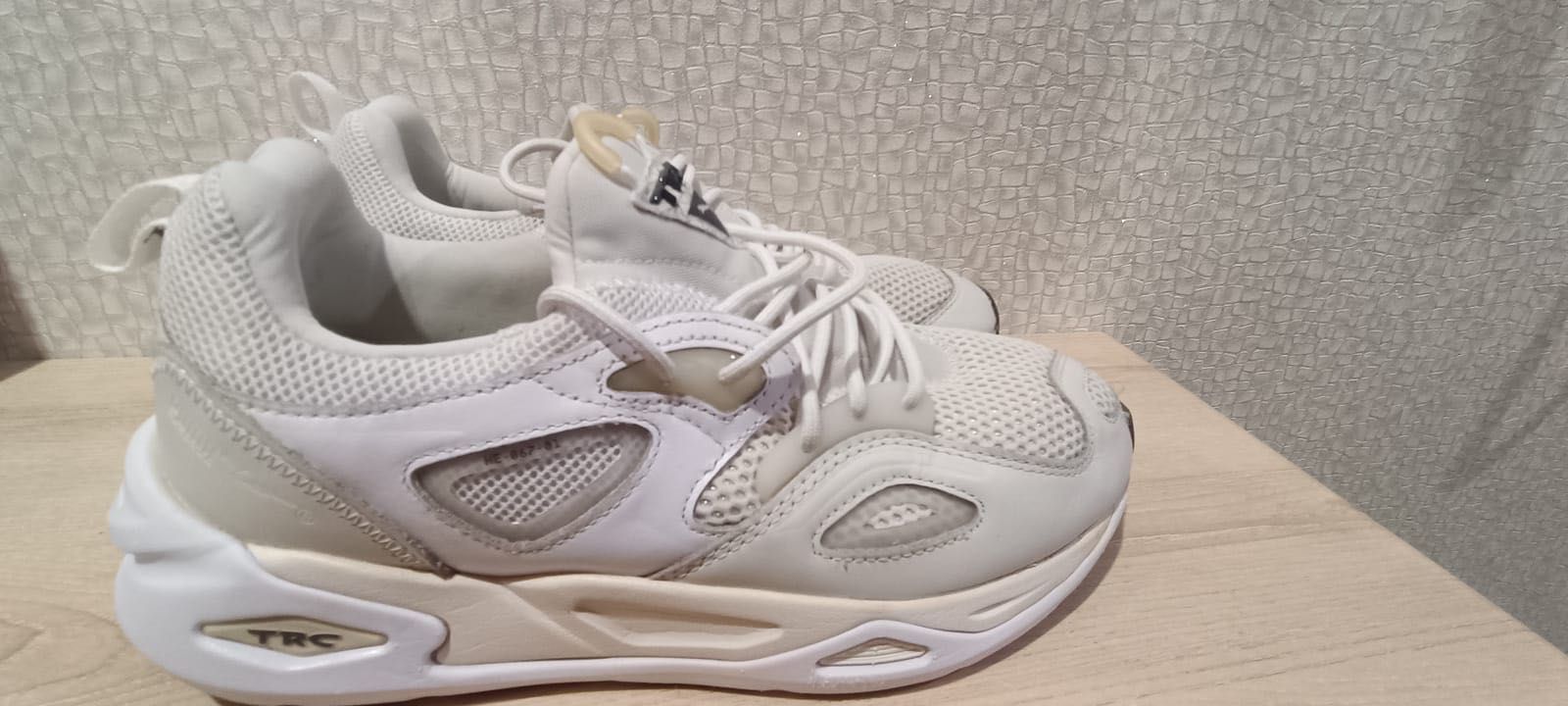 Кросівки чоловічі Puma TRC Blaze Triple