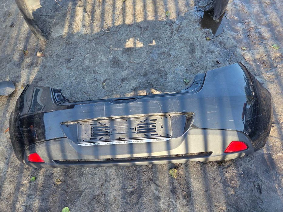 Mazda 2 DE kompletny zderzak tylny
