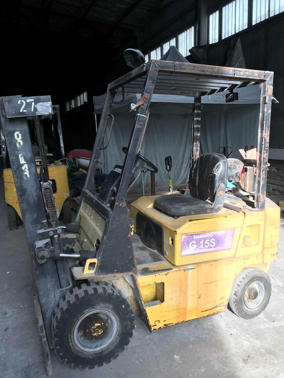 Продам погрузчик DAEWOO G-15S