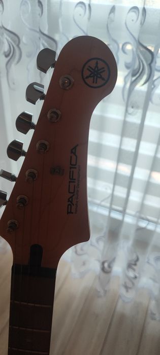 Gitara Yamaha pacifica