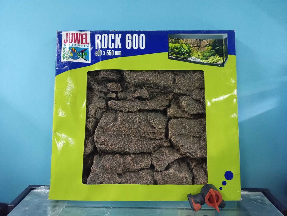Декор в акваріум, фон, штучні рослини, грунт, коряги, камені
