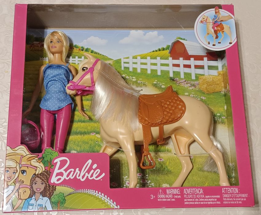 Nowa Lalka Barbie i jej ulubiony koń. W zestawie znajduje się: lalka B